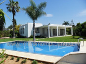 Location villa avec piscine au quartier Souissi