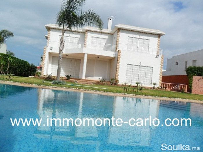 villa haut standing avec piscine à louer à Souissi