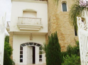 Location villa moderne au quartier Souissi Rabat