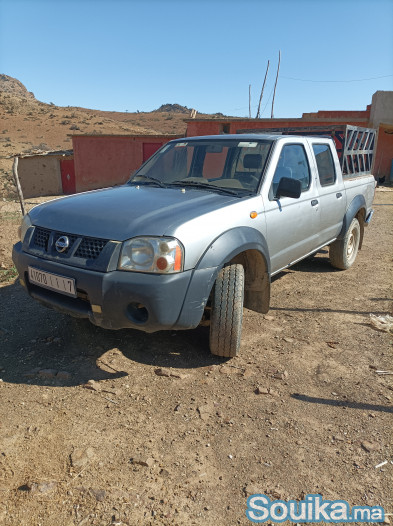 NISSAN PICK UP DOUBLE CABINE